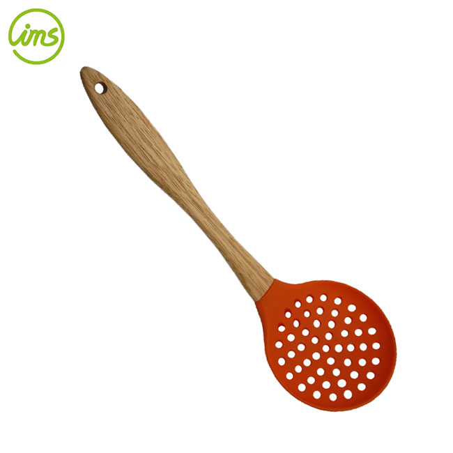 Silicone Skimmer, Wood Handle